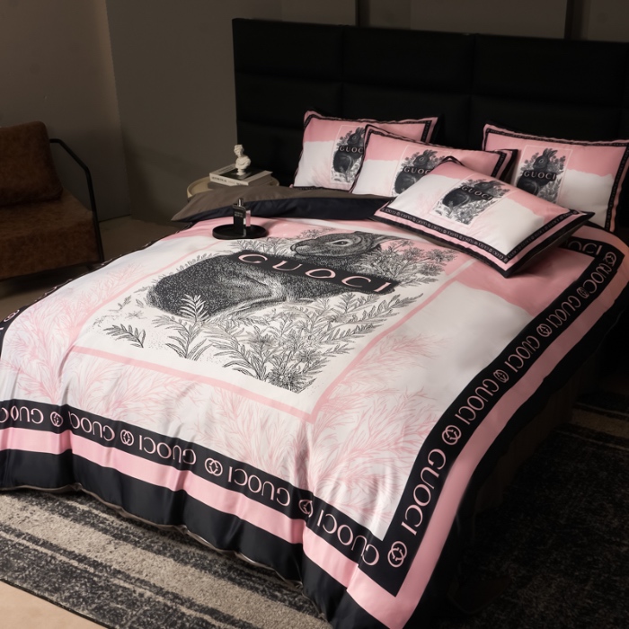 91家纺网 家纺一手货源 找家纺 花沐 2025春夏新款凉感冰丝四件套系列 冰丝熙熙兔