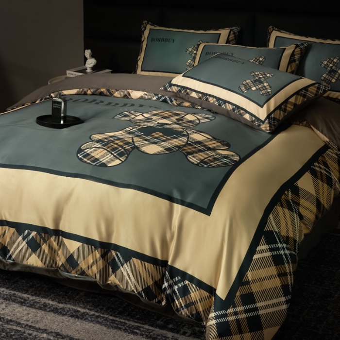 91家纺网 家纺一手货源 找家纺 花沐 2025春夏新款凉感冰丝四件套系列 冰丝英伦熊