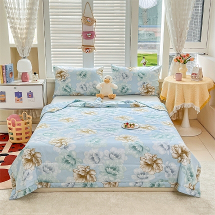 91家纺网 家纺一手货源 找家纺 天瑜 2024新款棉绸苏香绸舒香绸夏被人造棉夏凉被 盛世牡丹蓝