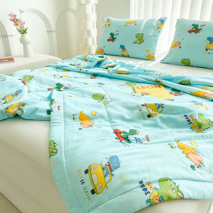 91家纺网 家纺一手货源 找家纺 天瑜 2024新款棉绸苏香绸舒香绸夏被人造棉夏凉被 汽车恐龙蓝