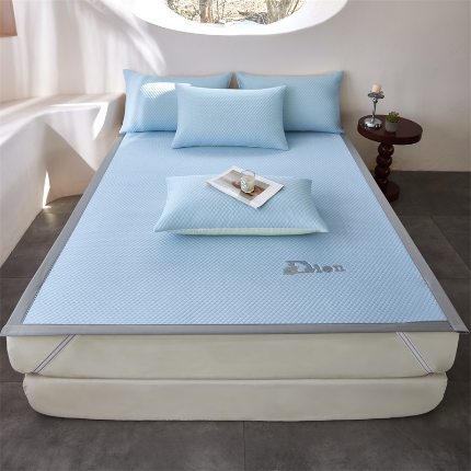 91家纺网 家纺一手货源 找家纺 (总）2025新款3D凉感冰豆豆凉席三件套床席款空调席（保证不起球）