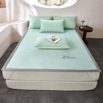 91家纺网 家纺一手货源 找家纺 (总）2025新款3D凉感冰豆豆凉席三件套床席款空调席（保证不起球）