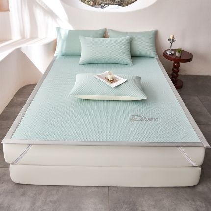 91家纺网 家纺一手货源 找家纺 (总）2025新款3D凉感冰豆豆凉席三件套床席款空调席（保证不起球）