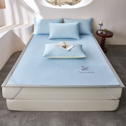 91家纺网 家纺一手货源 找家纺 (总）2025新款3D凉感冰豆豆凉席三件套床席款空调席（保证不起球）