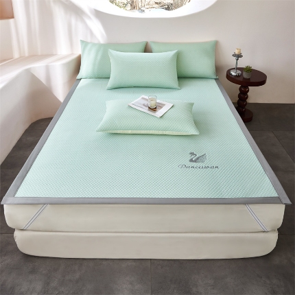 91家纺网 家纺一手货源 找家纺 (总）2025新款3D凉感冰豆豆凉席三件套床席款空调席（保证不起球）