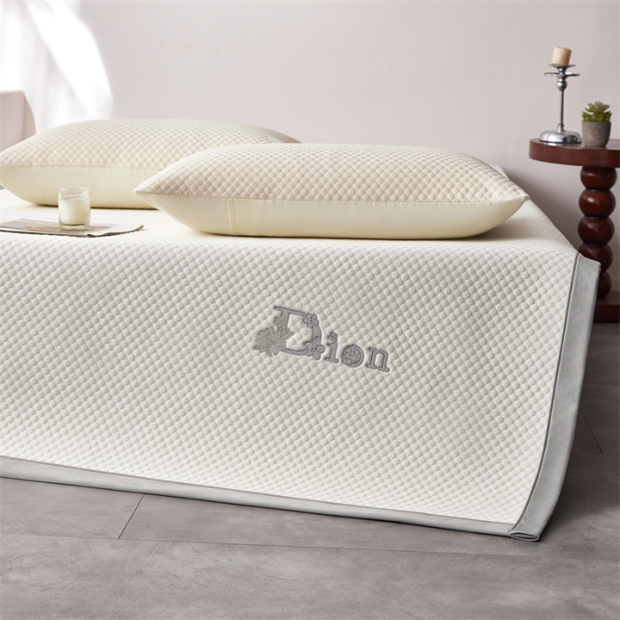 91家纺网 家纺一手货源 找家纺 (总）2025新款3D凉感冰豆豆凉席三件套床席款空调席（保证不起球）