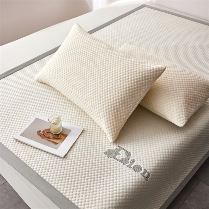 91家纺网 家纺一手货源 找家纺 (总）2025新款3D凉感冰豆豆凉席三件套床席款空调席（保证不起球）