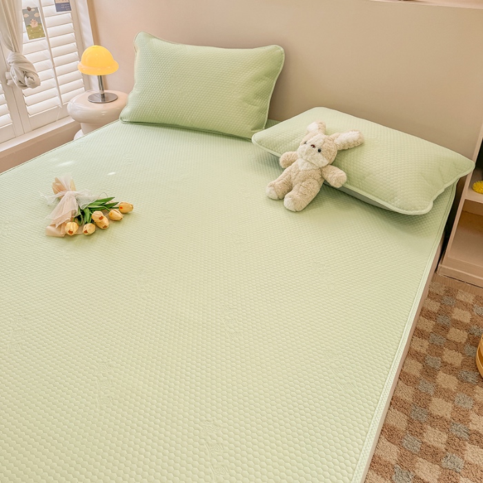 91家纺网 家纺一手货源 找家纺 （总）阿亮家居 2025新款凉席凉豆豆单包边可水席单凉席三件套冰豆豆席