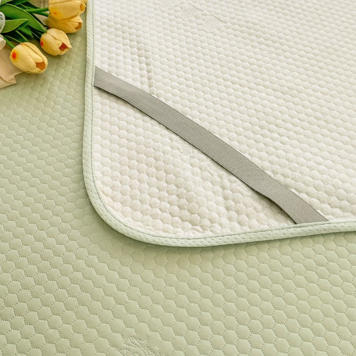 91家纺网 家纺一手货源 找家纺 阿亮家居 2025新款凉席凉豆豆单包边可水席单凉席三件套冰豆豆席 小米粒清新绿床席款