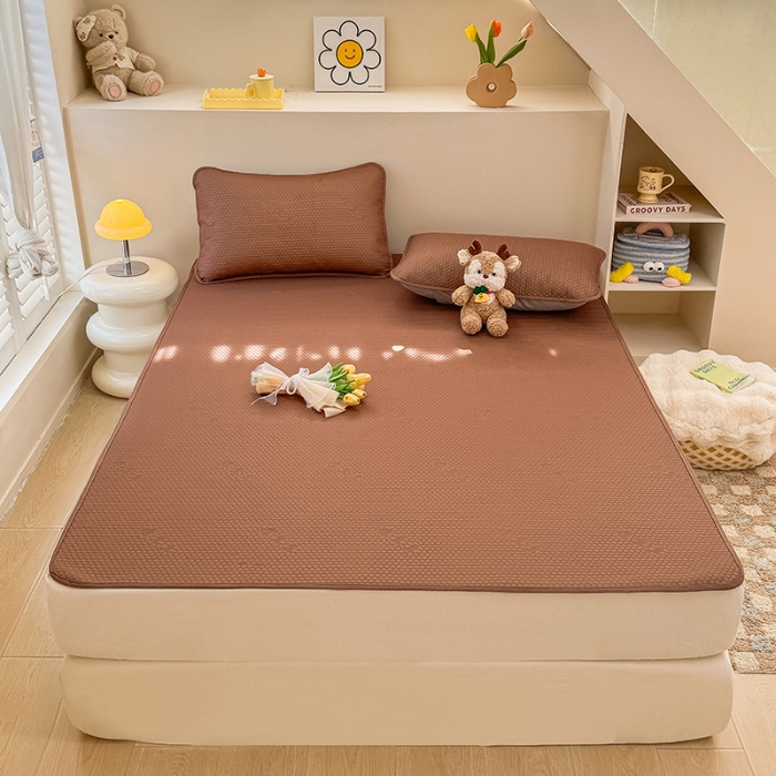 91家纺网 家纺一手货源 找家纺 阿亮家居 2025新款凉席凉豆豆单包边可水席单凉席三件套冰豆豆席 小米粒气质咖床席款