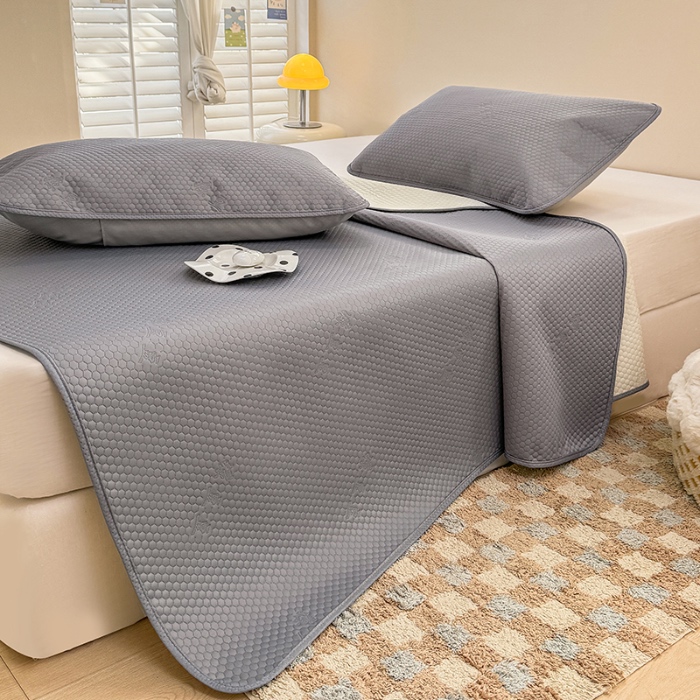 91家纺网 家纺一手货源 找家纺 阿亮家居 2025新款凉席凉豆豆单包边可水席单凉席三件套冰豆豆席 小米粒深海灰床席款