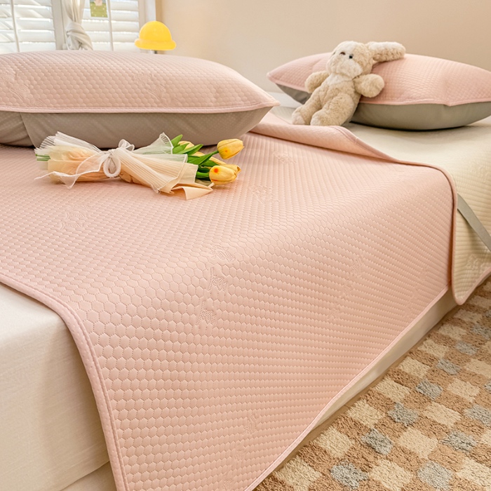 91家纺网 家纺一手货源 找家纺 阿亮家居 2025新款凉席凉豆豆单包边可水席单凉席三件套冰豆豆席 小米粒樱花粉床席款