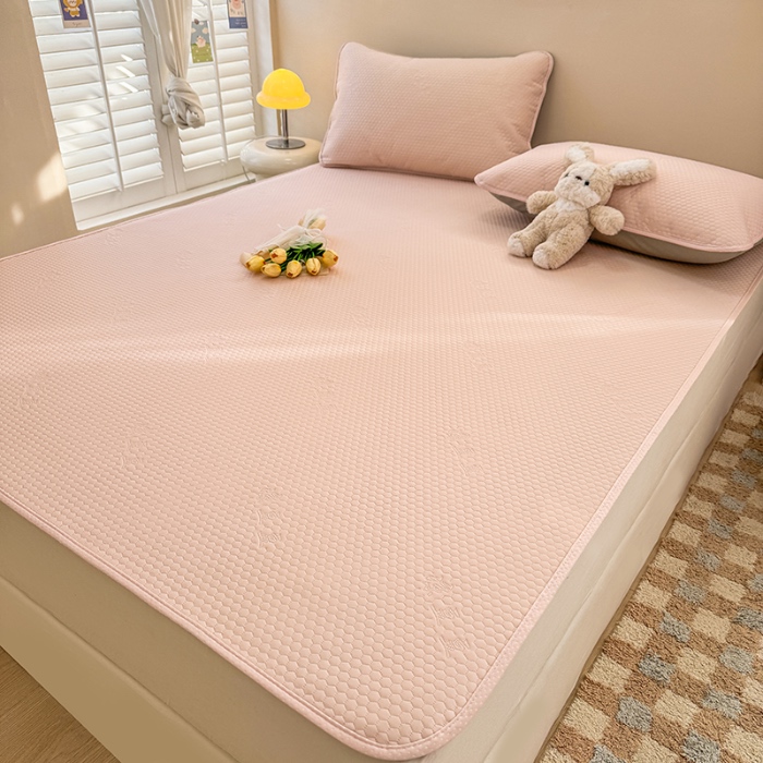 91家纺网 家纺一手货源 找家纺 阿亮家居 2025新款凉席凉豆豆单包边可水席单凉席三件套冰豆豆席 小米粒樱花粉床席款