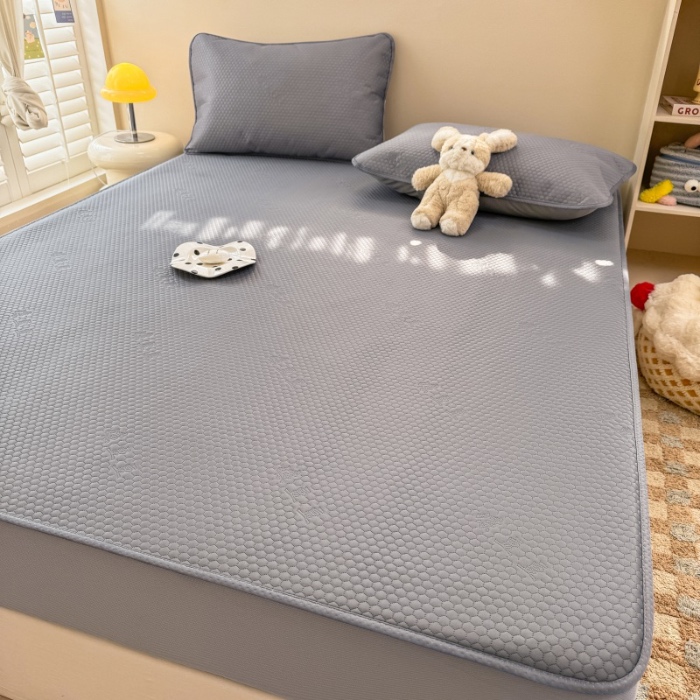 91家纺网 家纺一手货源 找家纺 阿亮家居 2025新款凉席凉豆豆单包边可水席单凉席三件套冰豆豆席 小米粒深海灰床笠款