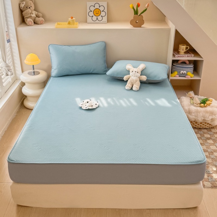 91家纺网 家纺一手货源 找家纺 阿亮家居 2025新款凉席凉豆豆单包边可水席单凉席三件套冰豆豆席 小米粒天空蓝床笠款