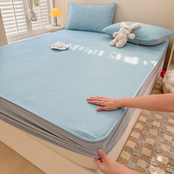 91家纺网 家纺一手货源 找家纺 阿亮家居 2025新款凉席凉豆豆单包边可水席单凉席三件套冰豆豆席 小米粒天空蓝床笠款