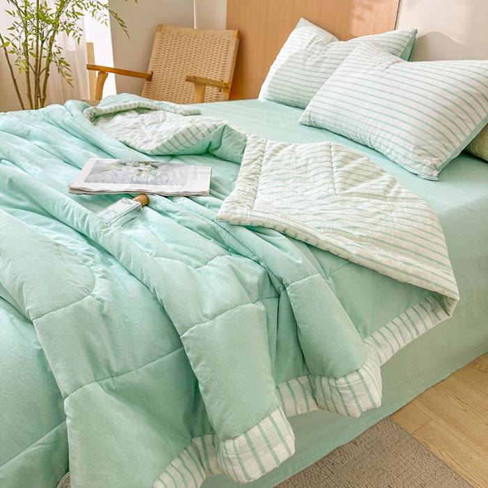 91家纺网 家纺一手货源 找家纺 熙宴家纺 2025新款全棉色织水洗棉棉花夏被四件套 湖蓝条