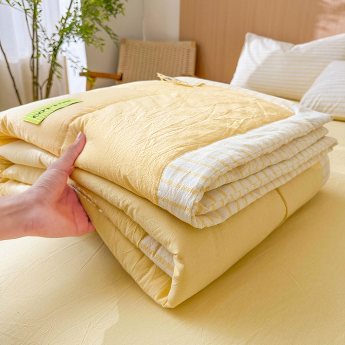 91家纺网 家纺一手货源 找家纺 熙宴家纺 2025新款全棉色织水洗棉棉花夏被四件套 淡黄条