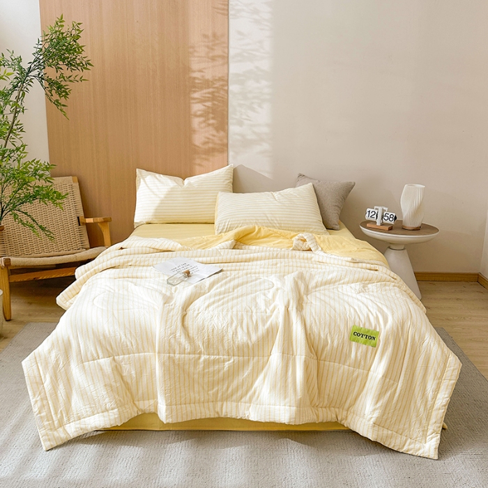 91家纺网 家纺一手货源 找家纺 熙宴家纺 2025新款全棉色织水洗棉棉花夏被四件套 淡黄条