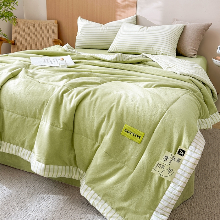 91家纺网 家纺一手货源 找家纺 熙宴家纺 2025新款全棉色织水洗棉棉花夏被四件套 果绿条