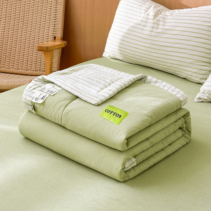 91家纺网 家纺一手货源 找家纺 熙宴家纺 2025新款全棉色织水洗棉棉花夏被四件套 果绿条