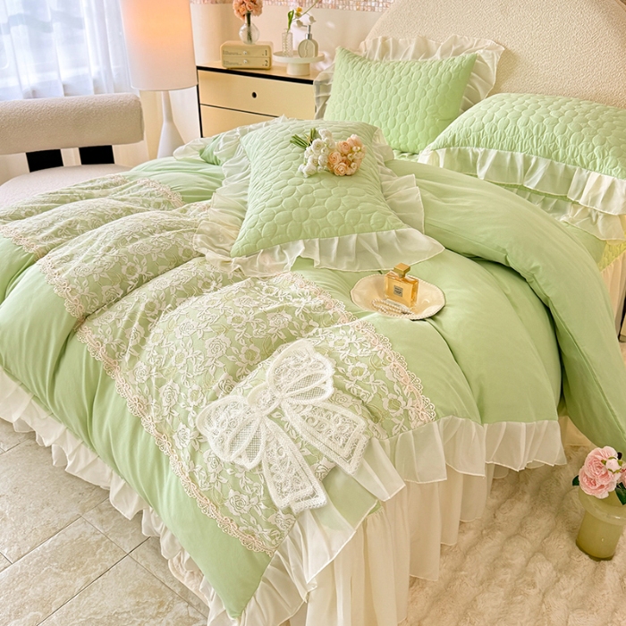 91家纺网 家纺一手货源 找家纺 苏米娜2025韩版法式公主风水洗棉立体花绣花床盖款四件套针织双层纱纯棉麻甜美公主少女心蕾丝花边夹棉床裙款床盖四件套 法派甜心--薄荷绿