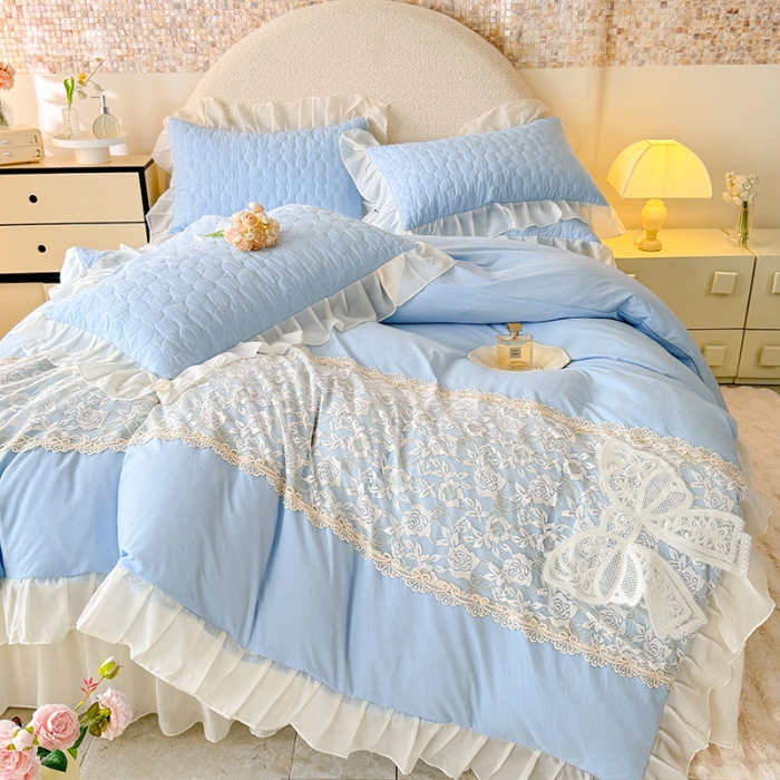 91家纺网 家纺一手货源 找家纺 苏米娜2025韩版法式公主风水洗棉立体花绣花床盖款四件套针织双层纱纯棉麻甜美公主少女心蕾丝花边夹棉床裙款床盖四件套 法派甜心--婴儿蓝