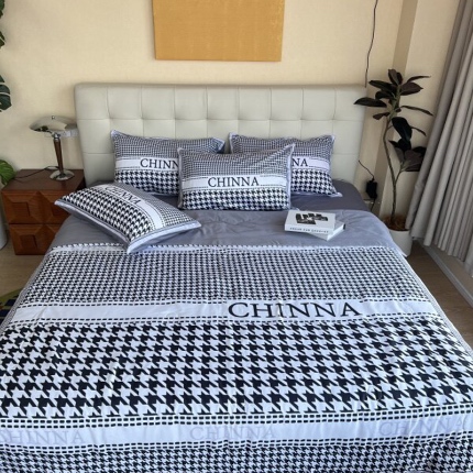 91家纺网 家纺一手货源 找家纺 （总）棉生活 2025新款大版水洗真丝数码夏被四件套