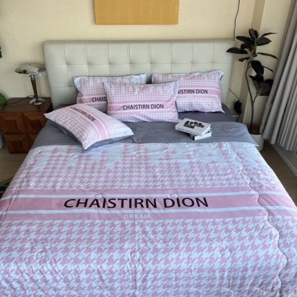 91家纺网 家纺一手货源 找家纺 （总）棉生活 2025新款大版水洗真丝数码夏被四件套