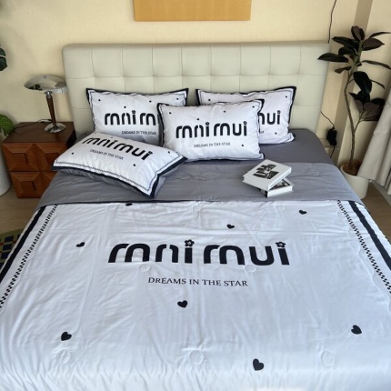 91家纺网 家纺一手货源 找家纺 （总）棉生活 2025新款大版水洗真丝数码夏被四件套