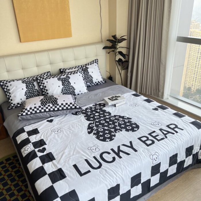 91家纺网 家纺一手货源 找家纺 棉生活 2025新款大版水洗真丝数码夏被四件套 幻想派对