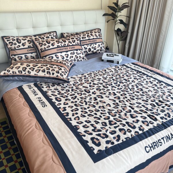 91家纺网 家纺一手货源 找家纺 棉生活 2025新款大版水洗真丝数码夏被四件套 加州之夜