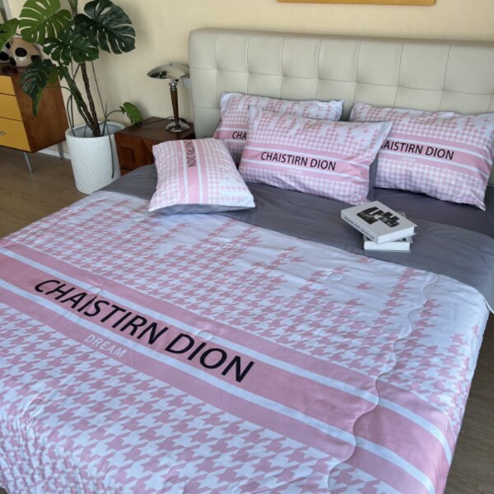 91家纺网 家纺一手货源 找家纺 棉生活 2025新款大版水洗真丝数码夏被四件套 少女心