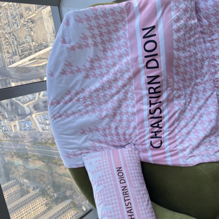 91家纺网 家纺一手货源 找家纺 棉生活 2025新款大版水洗真丝数码夏被四件套 少女心