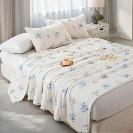 91家纺网 家纺一手货源 找家纺 3D数码印花针织棉凉感夏被 夏凉被 空调被填充大豆纤维配送包装