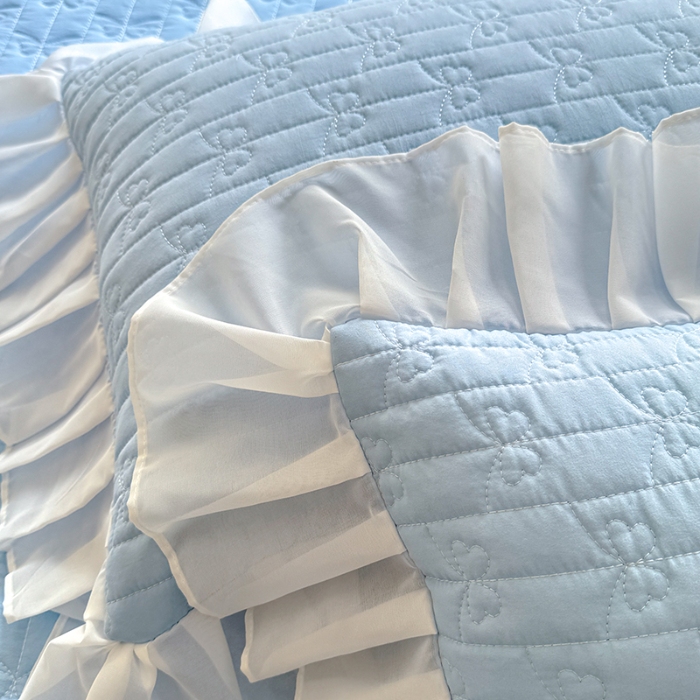 91家纺网 家纺一手货源 找家纺 苏米娜家纺2025春夏新品韩版甜美公主风超柔水洗棉床盖四件套刺绣针织棉双层纱纯棉棉麻全棉少女心夹棉床裙款夏被款床盖四件套 幻蝶-婴儿蓝