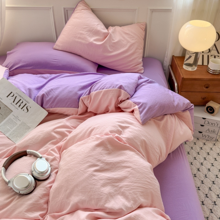 91家纺网 家纺一手货源 找家纺 冕悠家纺 2025新款A类105克超柔褶皱水洗棉拼色四件套 樱花粉+丁香紫