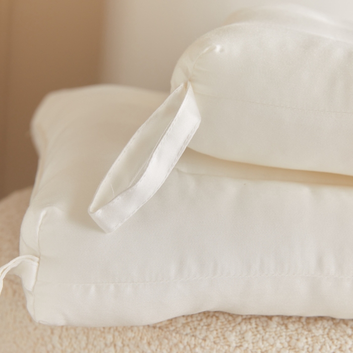 91家纺网 家纺一手货源 找家纺 (总）伟邦枕芯 2021新款80天丝爱心低枕（棚拍图）