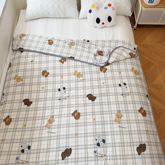 91家纺网 家纺一手货源 找家纺 兜米家居 2025夏季A类针织棉夏凉被小清新卡通双面针织棉空调被子被芯 格子狗