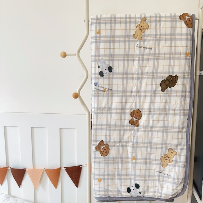 91家纺网 家纺一手货源 找家纺 兜米家居 2025夏季A类针织棉夏凉被小清新卡通双面针织棉空调被子被芯 格子狗