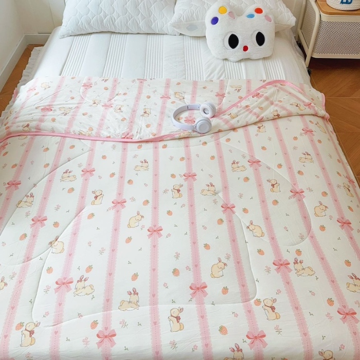 91家纺网 家纺一手货源 找家纺 兜米家居 2025夏季A类针织棉夏凉被小清新卡通双面针织棉空调被子被芯 蝴蝶结兔兔