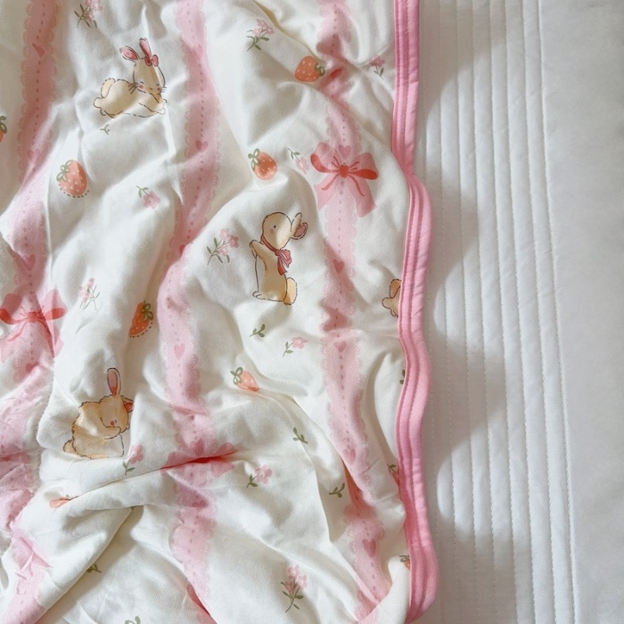 91家纺网 家纺一手货源 找家纺 兜米家居 2025夏季A类针织棉夏凉被小清新卡通双面针织棉空调被子被芯 蝴蝶结兔兔