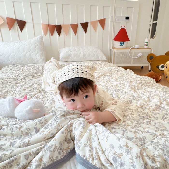 91家纺网 家纺一手货源 找家纺 兜米家居 2025夏季A类针织棉夏凉被小清新卡通双面针织棉空调被子被芯 花曦