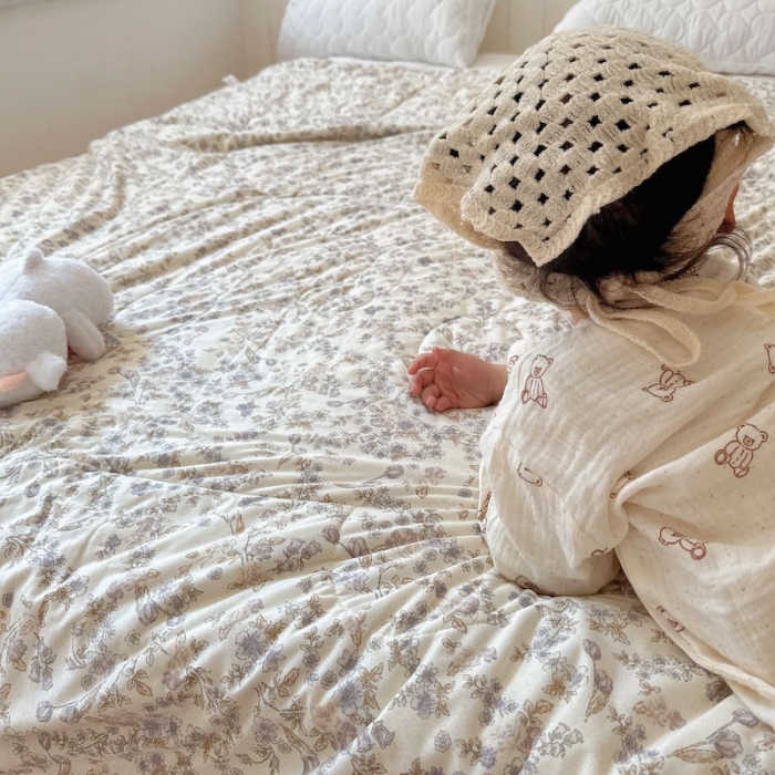 91家纺网 家纺一手货源 找家纺 兜米家居 2025夏季A类针织棉夏凉被小清新卡通双面针织棉空调被子被芯 花曦