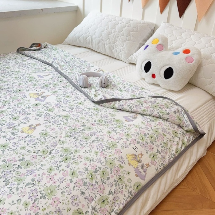 91家纺网 家纺一手货源 找家纺 兜米家居 2025夏季A类针织棉夏凉被小清新卡通双面针织棉空调被子被芯 花园兔