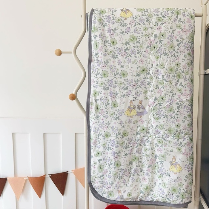 91家纺网 家纺一手货源 找家纺 兜米家居 2025夏季A类针织棉夏凉被小清新卡通双面针织棉空调被子被芯 花园兔