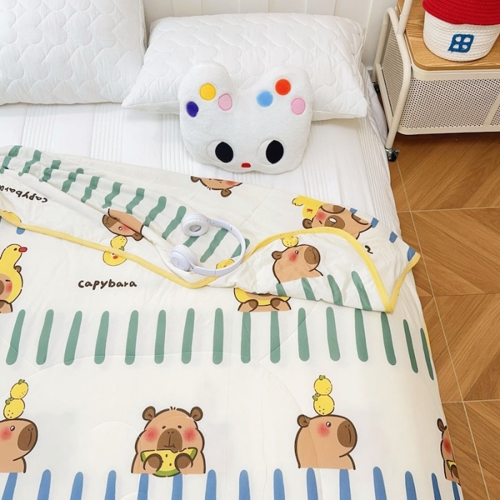 91家纺网 家纺一手货源 找家纺 兜米家居 2025夏季A类针织棉夏凉被小清新卡通双面针织棉空调被子被芯 卡皮八拉