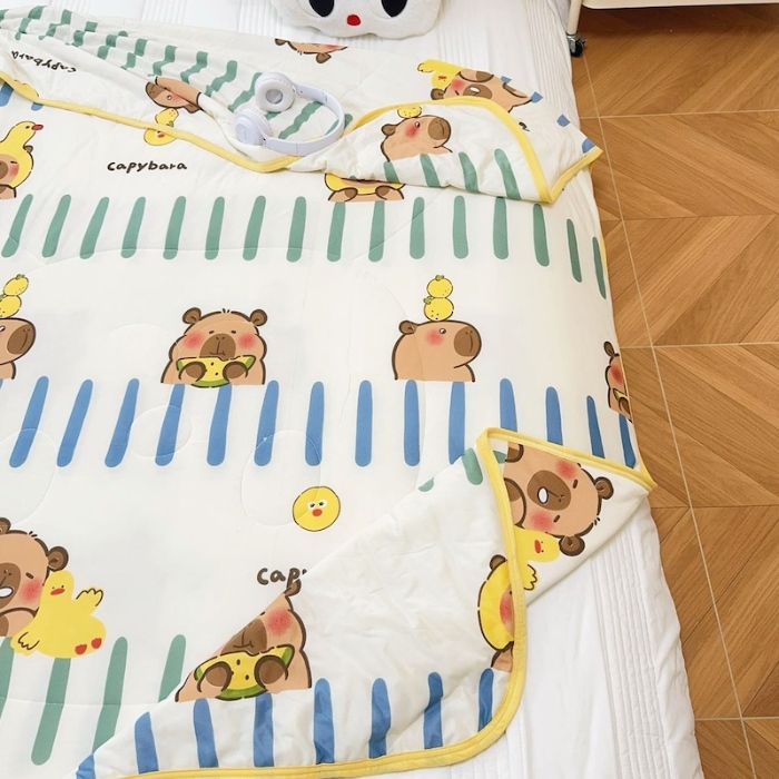 91家纺网 家纺一手货源 找家纺 兜米家居 2025夏季A类针织棉夏凉被小清新卡通双面针织棉空调被子被芯 卡皮八拉