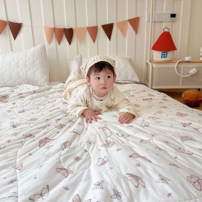 91家纺网 家纺一手货源 找家纺 兜米家居 2025夏季A类针织棉夏凉被小清新卡通双面针织棉空调被子被芯 小蝴蝶