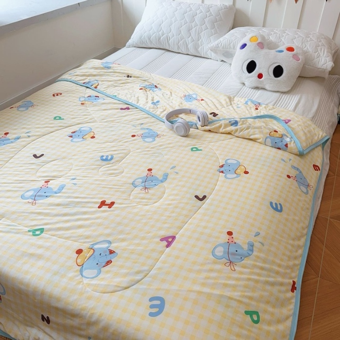 91家纺网 家纺一手货源 找家纺 兜米家居 2025夏季A类针织棉夏凉被小清新卡通双面针织棉空调被子被芯 字母小象